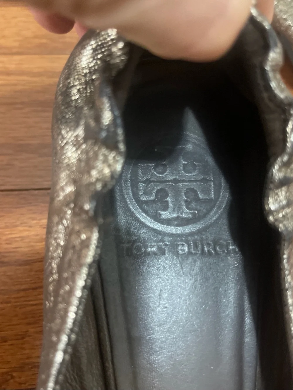 Tory Burch Reva Ballet Flats Gold  Logo Medallion Metal Size 9M M Pre Owned